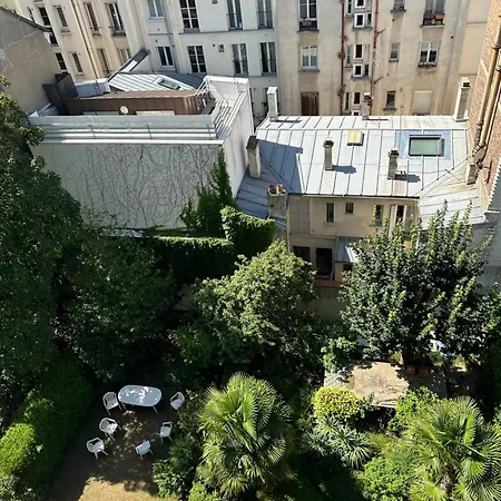 Piso En Metro Duplex Line 6 باريس