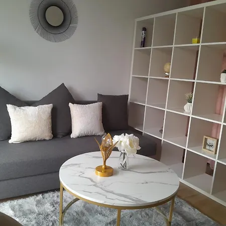 Apartament Piso En Metro Duplex Line 6 Paryż